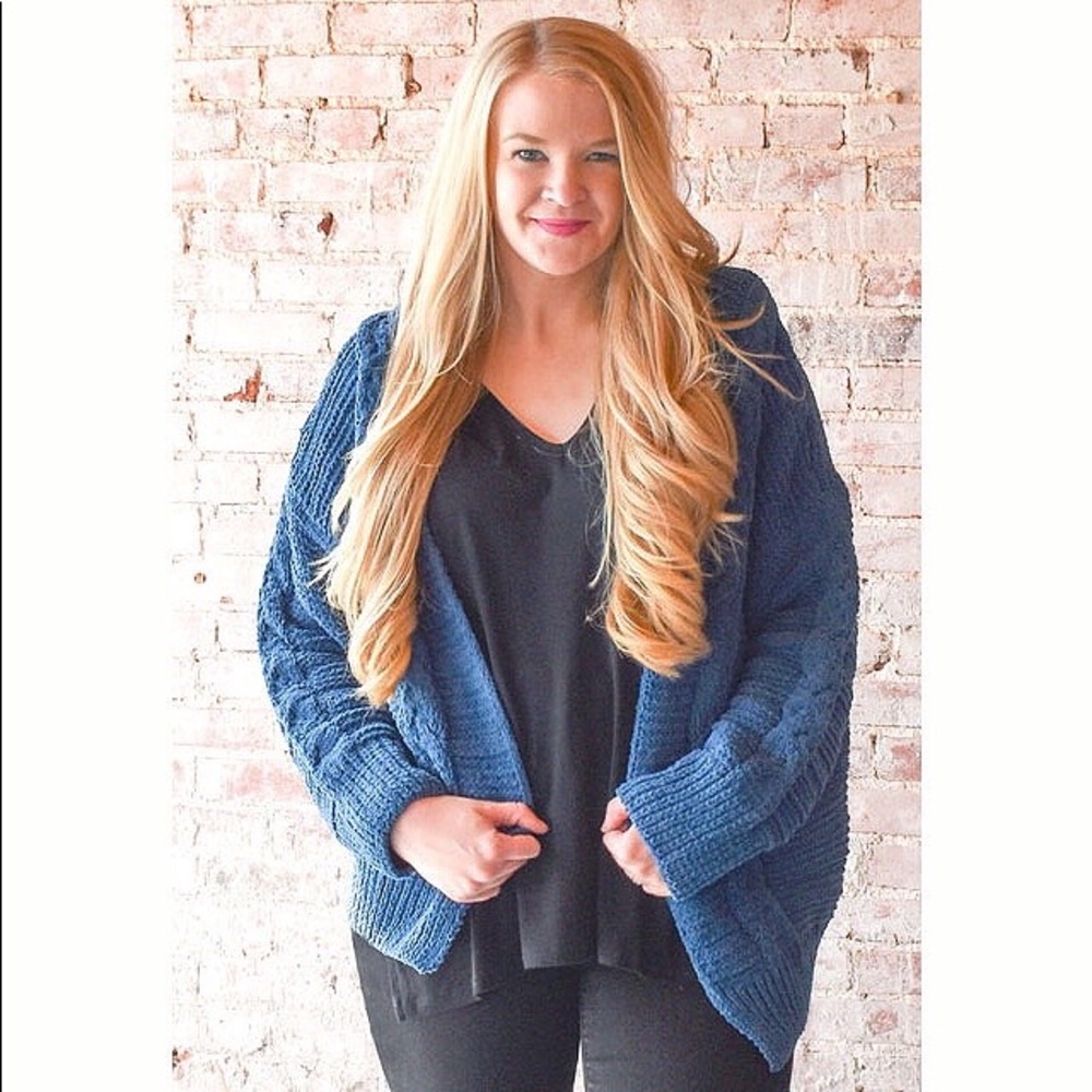 Plus Size Curvy (2X/3X) Teal Knit Cardigan